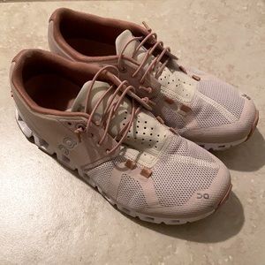 On Running Shoes size 6.5